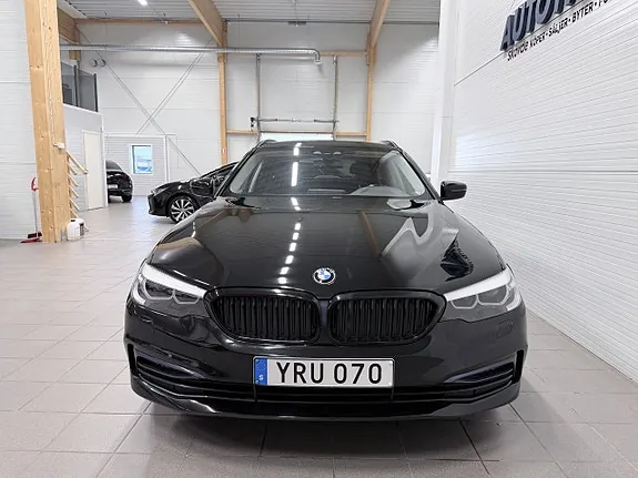 BMW 520D 2019 photo 2