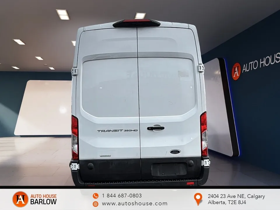 Ford Transit Cargo 2022 photo 4