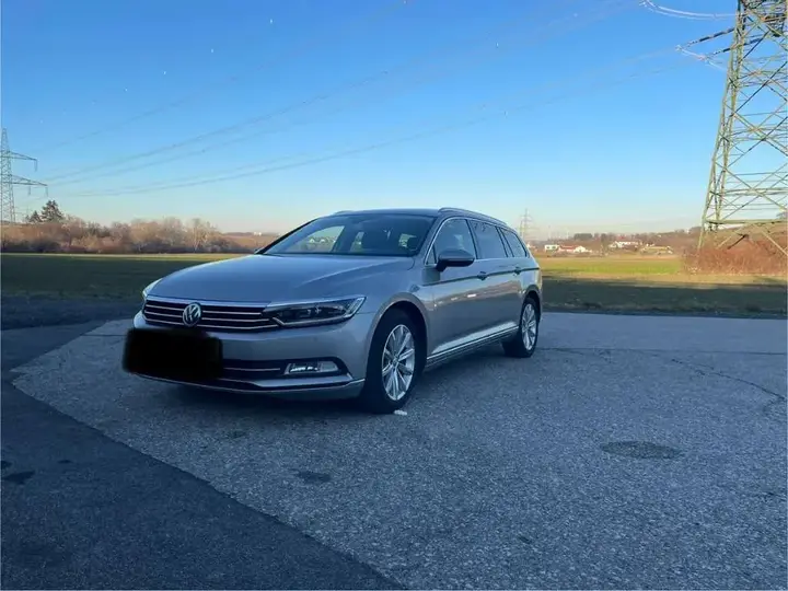 Volkswagen Passat 2014 photo 2