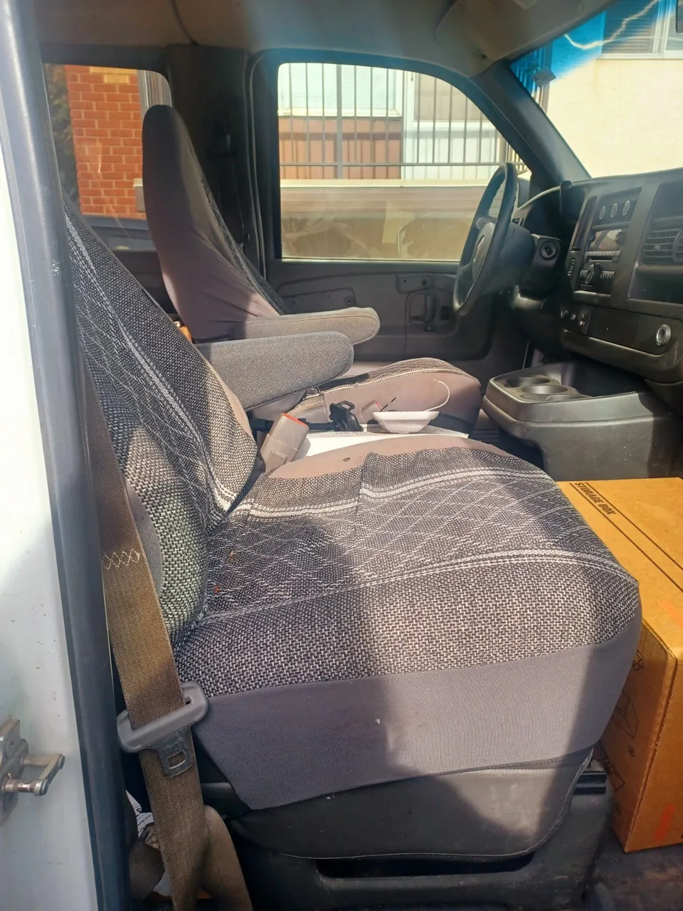 GMC Savana 2009 photo 3