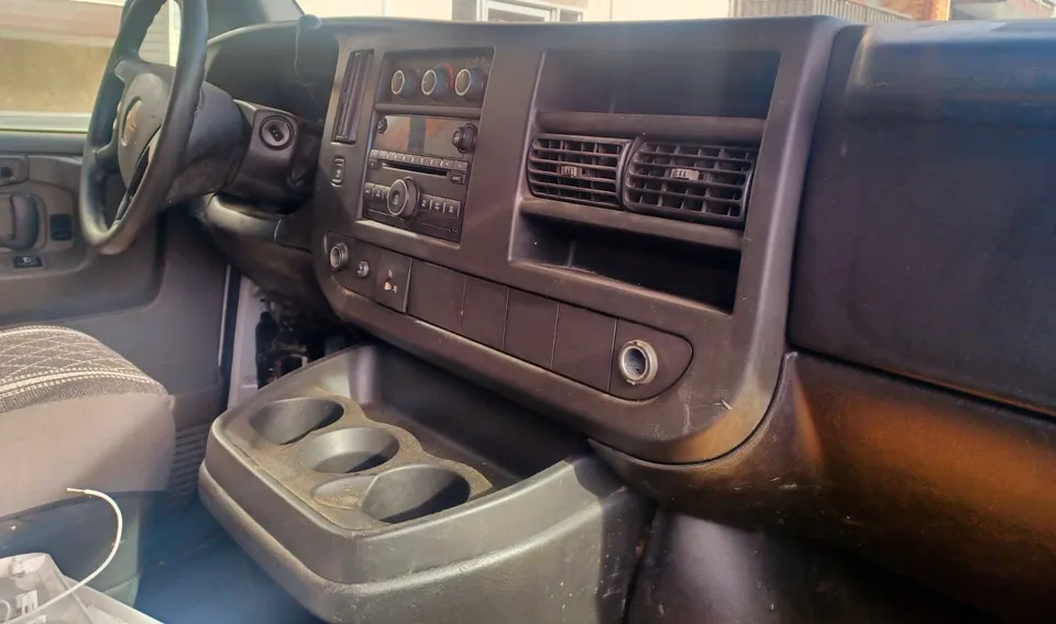 GMC Savana 2009 photo 4