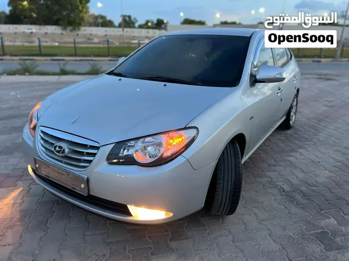 Hyundai Avante 2010 photo 5