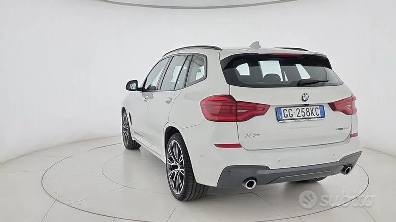 BMW X3 2021 photo 3