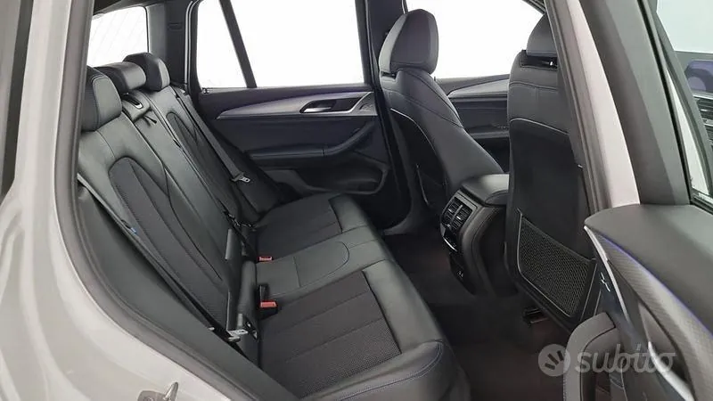 BMW X3 2021 photo 2