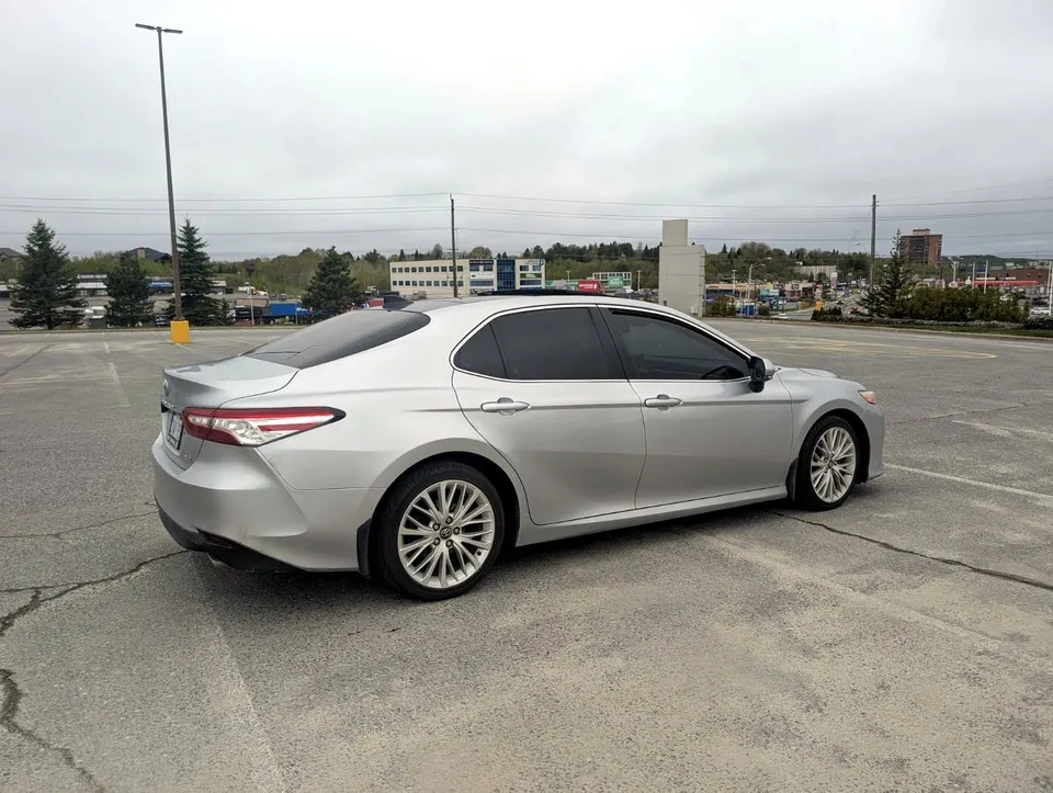Toyota Camry 2018 photo 3