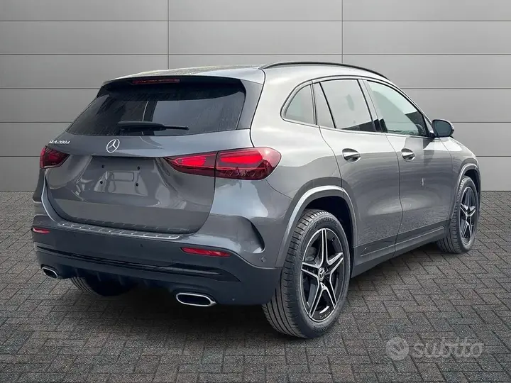 Mercedes-Benz Gla 2026 photo 2