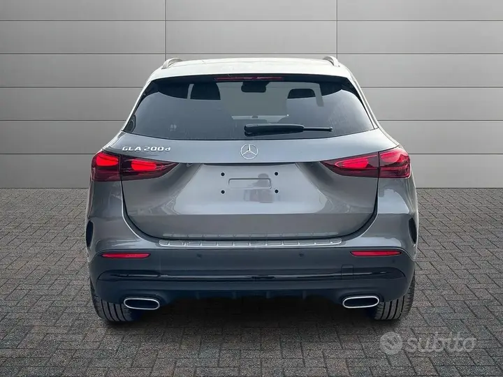 Mercedes-Benz Gla 2026 photo 4