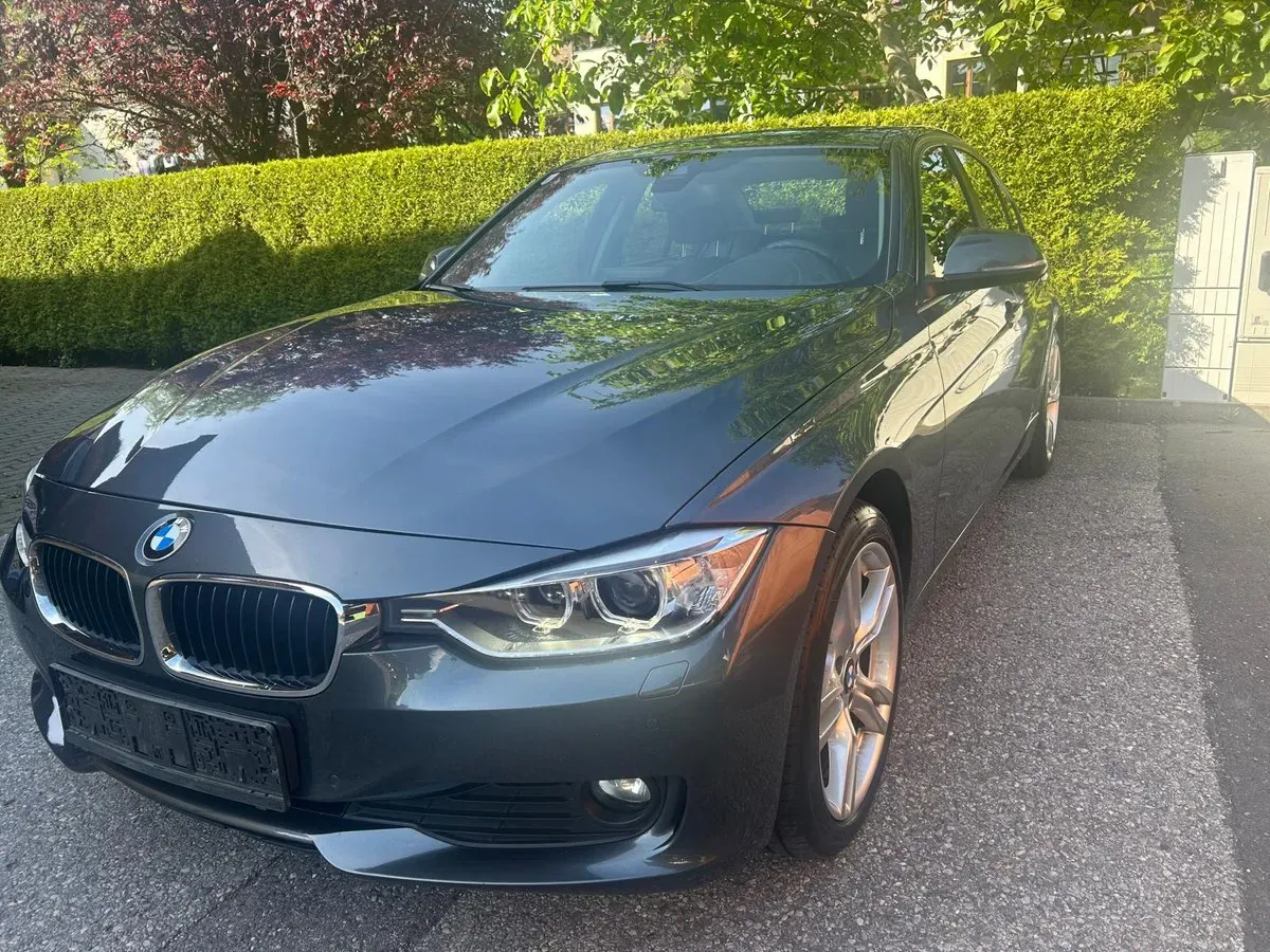 BMW 3 Series 2014 photo 2