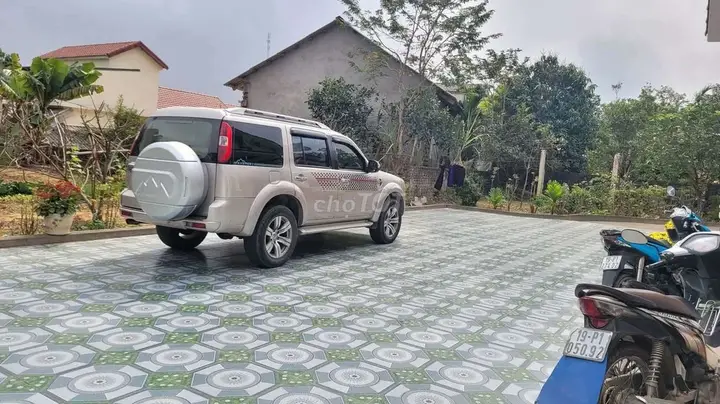 Ford Everest