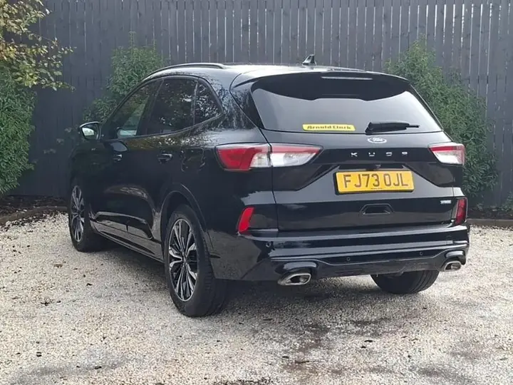 Ford Kuga 2023 photo 2