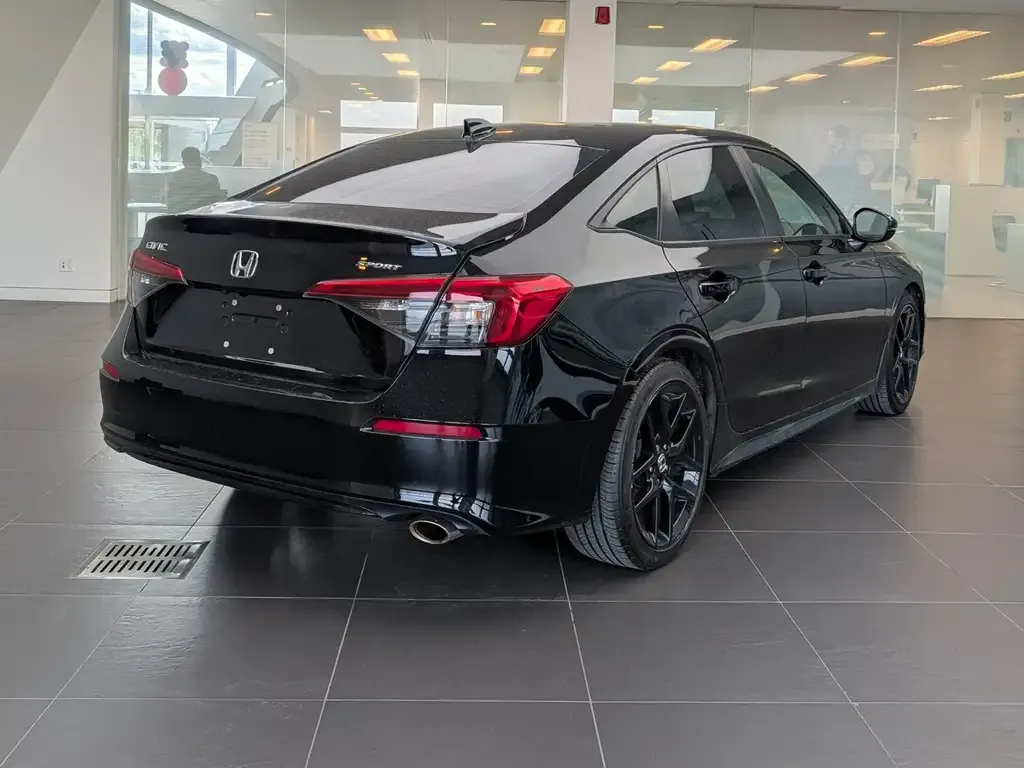 Honda Civic 2022 photo 3