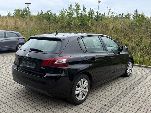 Peugeot 308 2015 photo 3