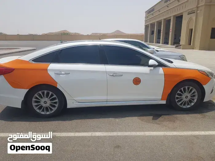 Hyundai Sonata 2015 photo 2