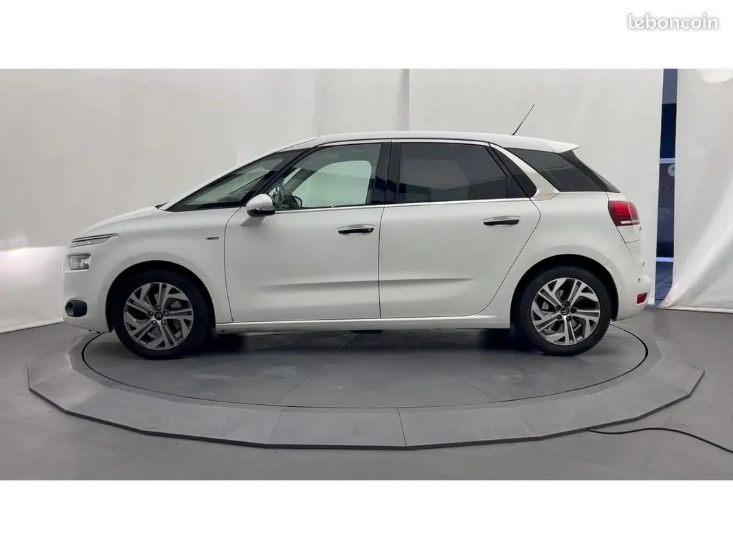 Citroen C4 Picasso 2015 photo 5
