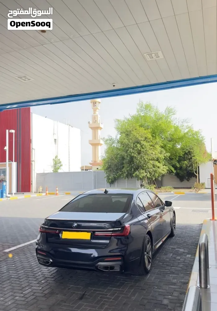 BMW 7 Series 2019 photo 2