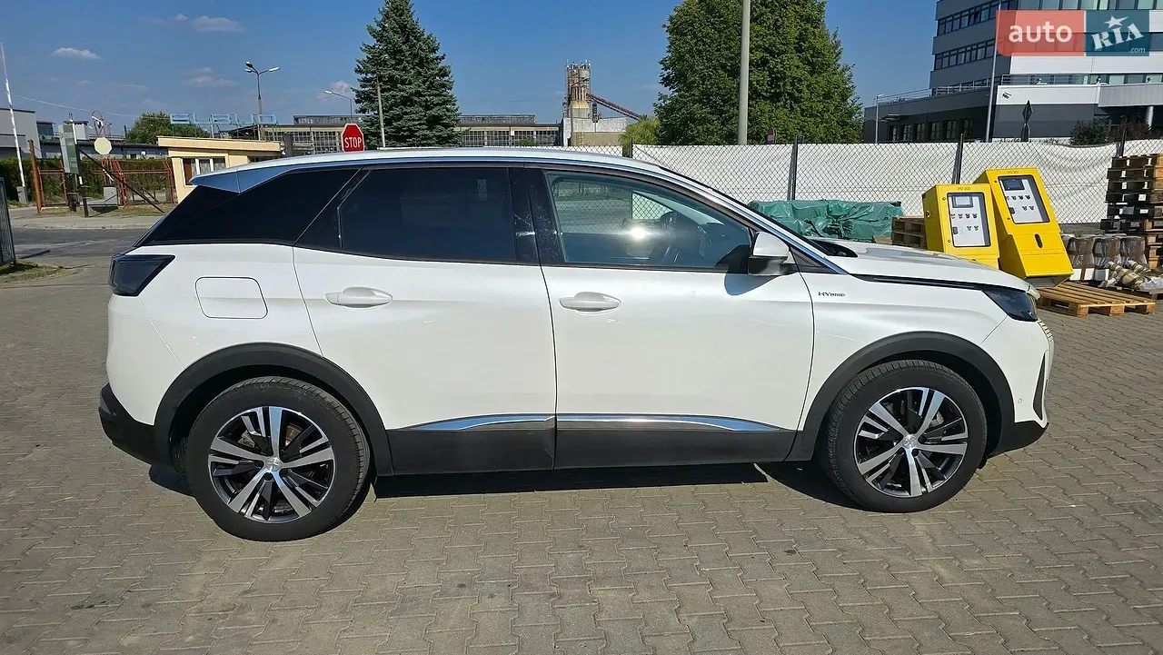 Peugeot 3008 2021 photo 4