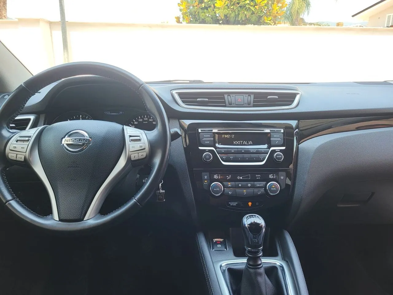 Nissan Qashqai 2016 photo 4