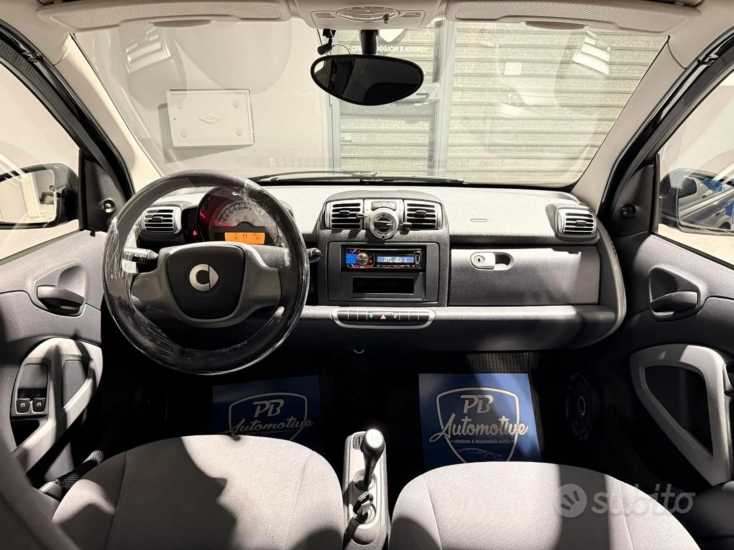 Smart Fortwo 2010 photo 4