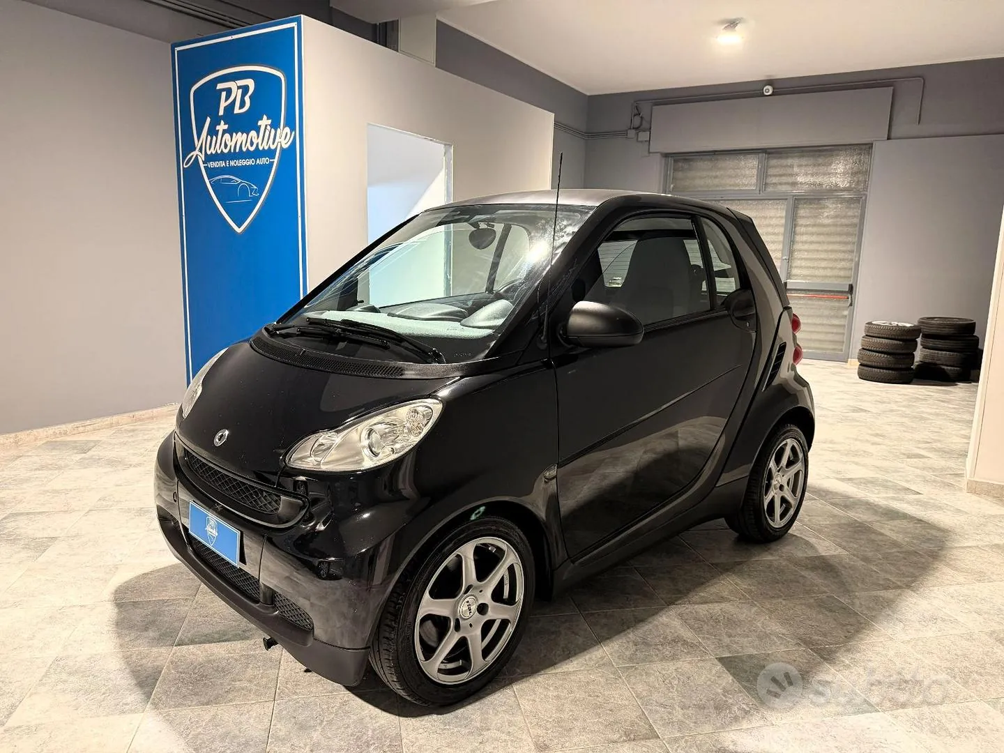Smart Fortwo 2010 photo 2
