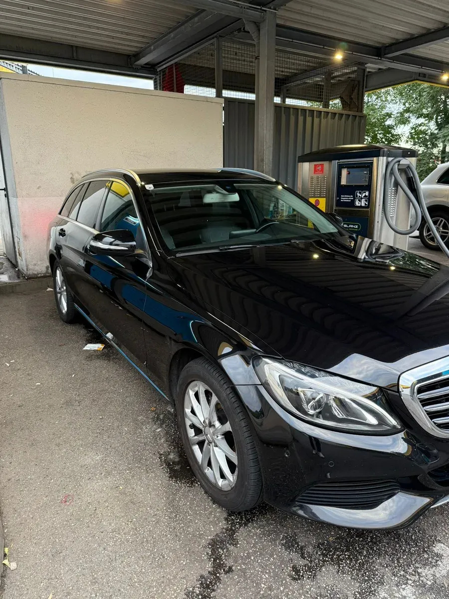 Mercedes-Benz C-Class 2015 photo 2