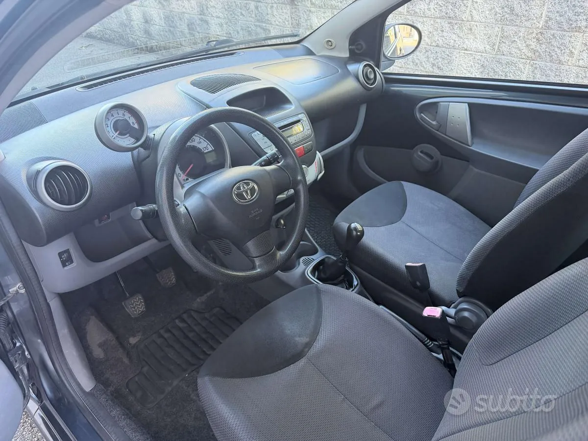 Toyota Aygo 2008 photo 2