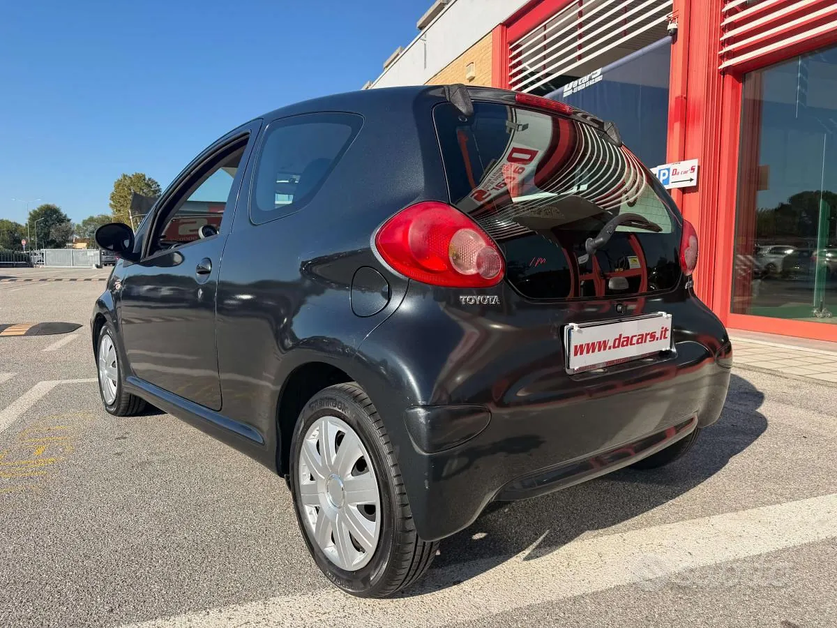 Toyota Aygo 2008 photo 5