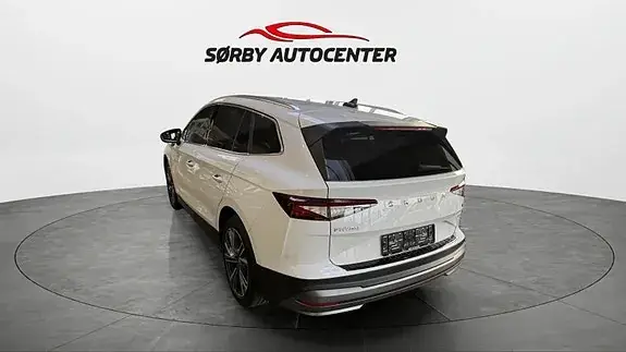Skoda Enyaq 2023 photo 2