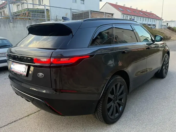 Land Rover Range Rover Velar 2018 photo 2