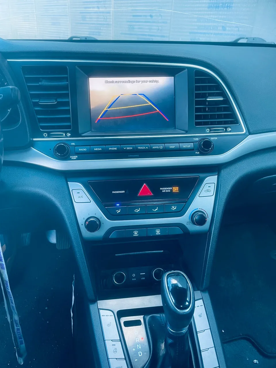 Hyundai Elantra 2017 photo 3