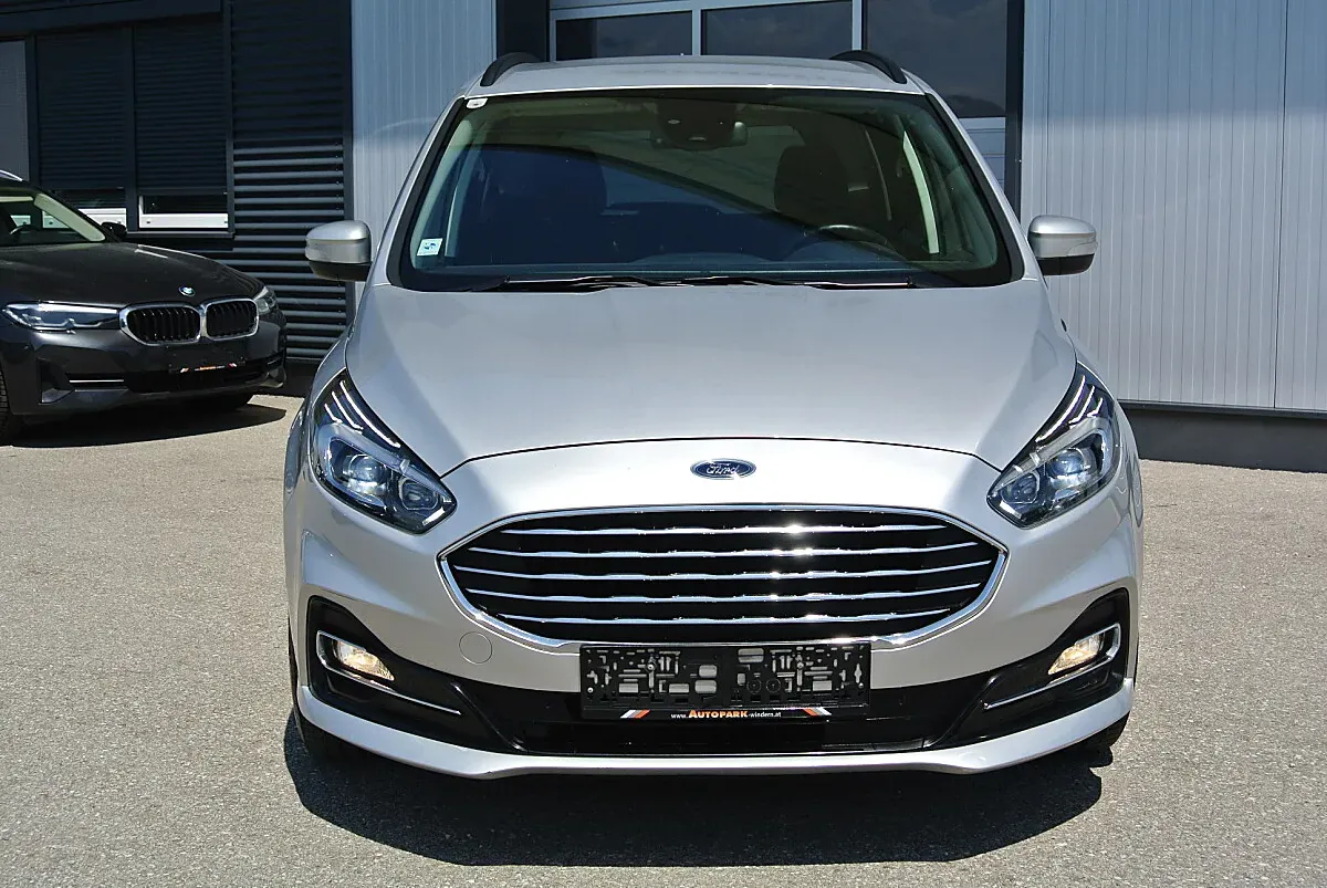 Ford Galaxy 2022 photo 3