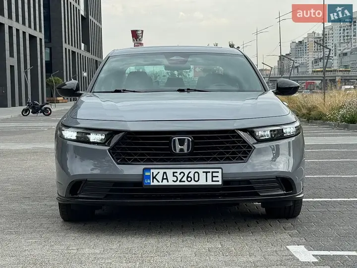 Honda Accord 2023 photo 2
