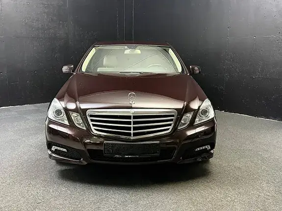 Mercedes-Benz E 220 2010 photo 3