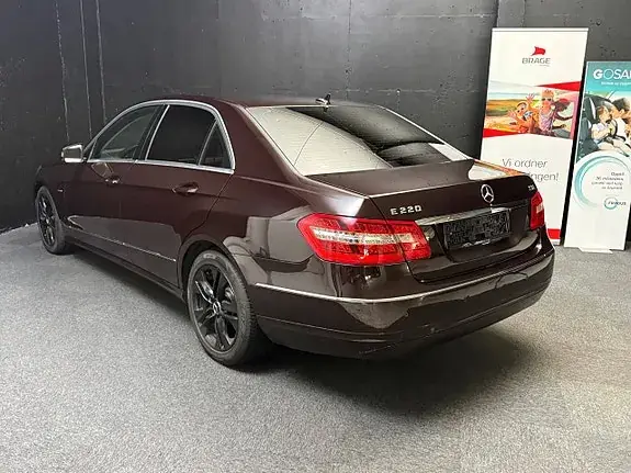 Mercedes-Benz E 220 2010 photo 5