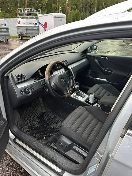 Volkswagen Passat 2010 photo 5
