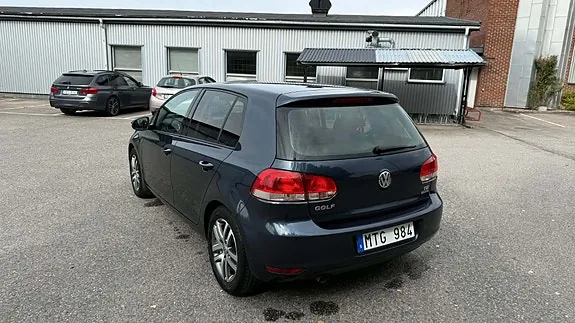 Volkswagen Golf Vi 2012 photo 2