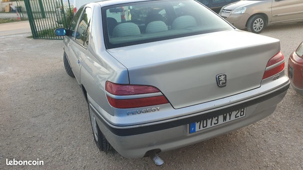 Peugeot 406 2000 photo 3