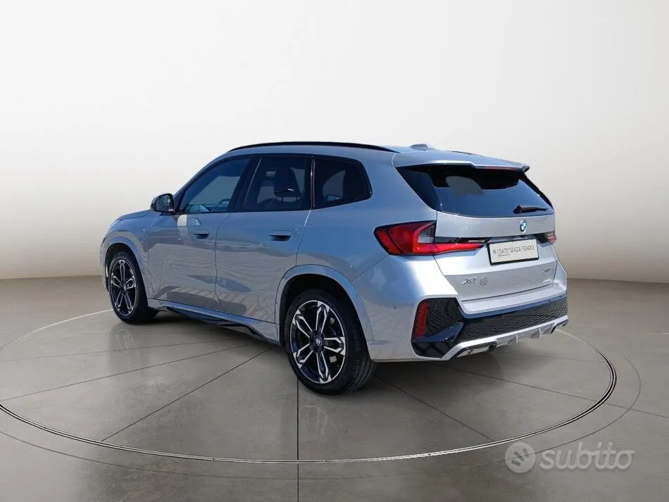 BMW X1 2024 photo 3