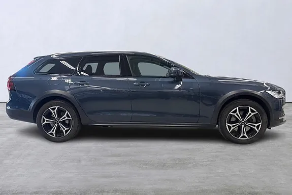 Volvo V90 Cross Country 2022 photo 3