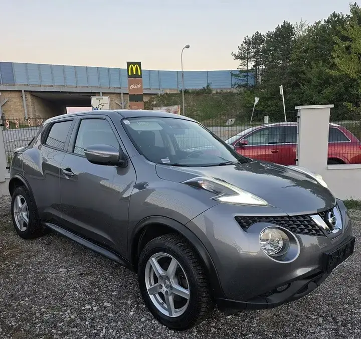 Nissan Juke 2015 photo 2