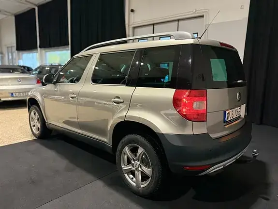 Skoda Yeti 2013 photo 3