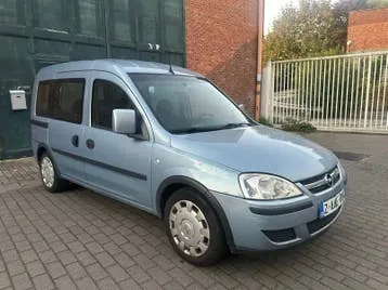 Opel Combo Tour