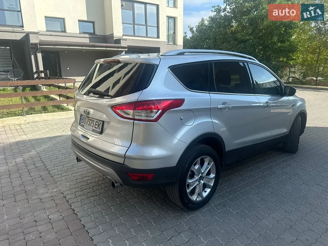 Ford Kuga 2013 photo 2