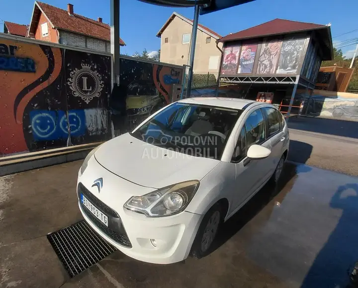 Citroen C3 2013 photo 4