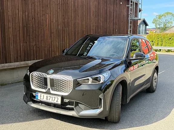 BMW Ix1 2024 photo 4