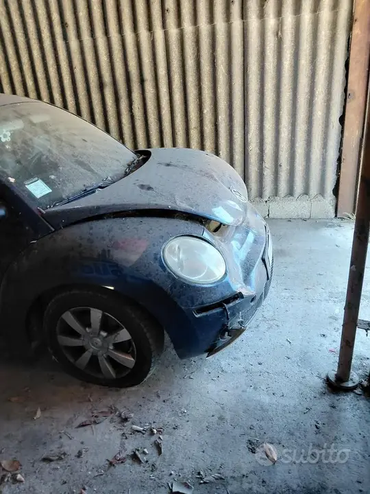 Volkswagen Maggiolino 2006 photo 4