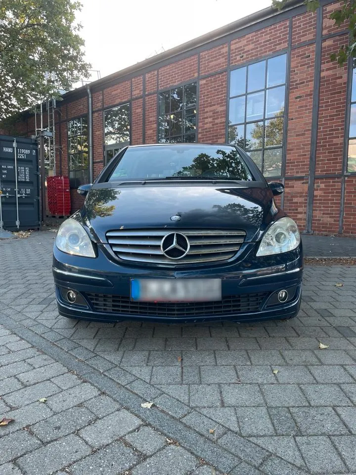 Mercedes-Benz B 150