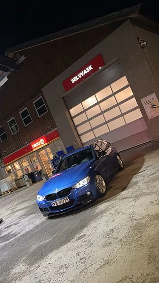 BMW 330D 2014 photo 3