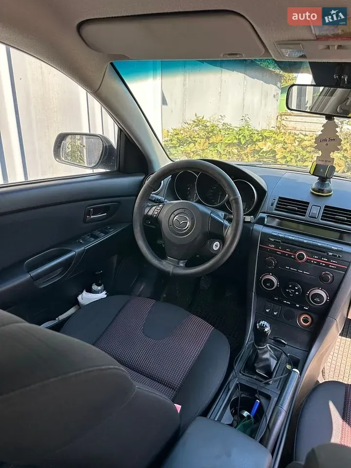 Mazda 3 2005 photo 5