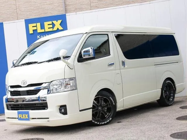 Toyota Hiace Wagon 2023 photo 3