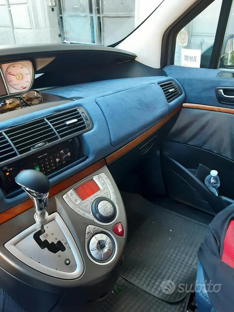 Lancia Phedra 2010 photo 3